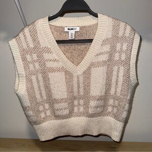Beige Tan Cream Ivory Brown Off-White Plaid Tweed Sweater V-Neck Sleeveless Vest